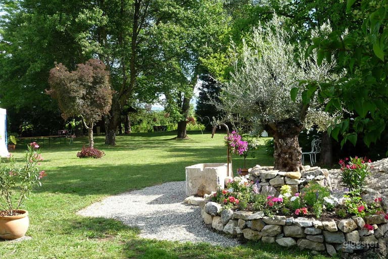  Parc arboré et ombragé au cœur des vignobles savoyards 