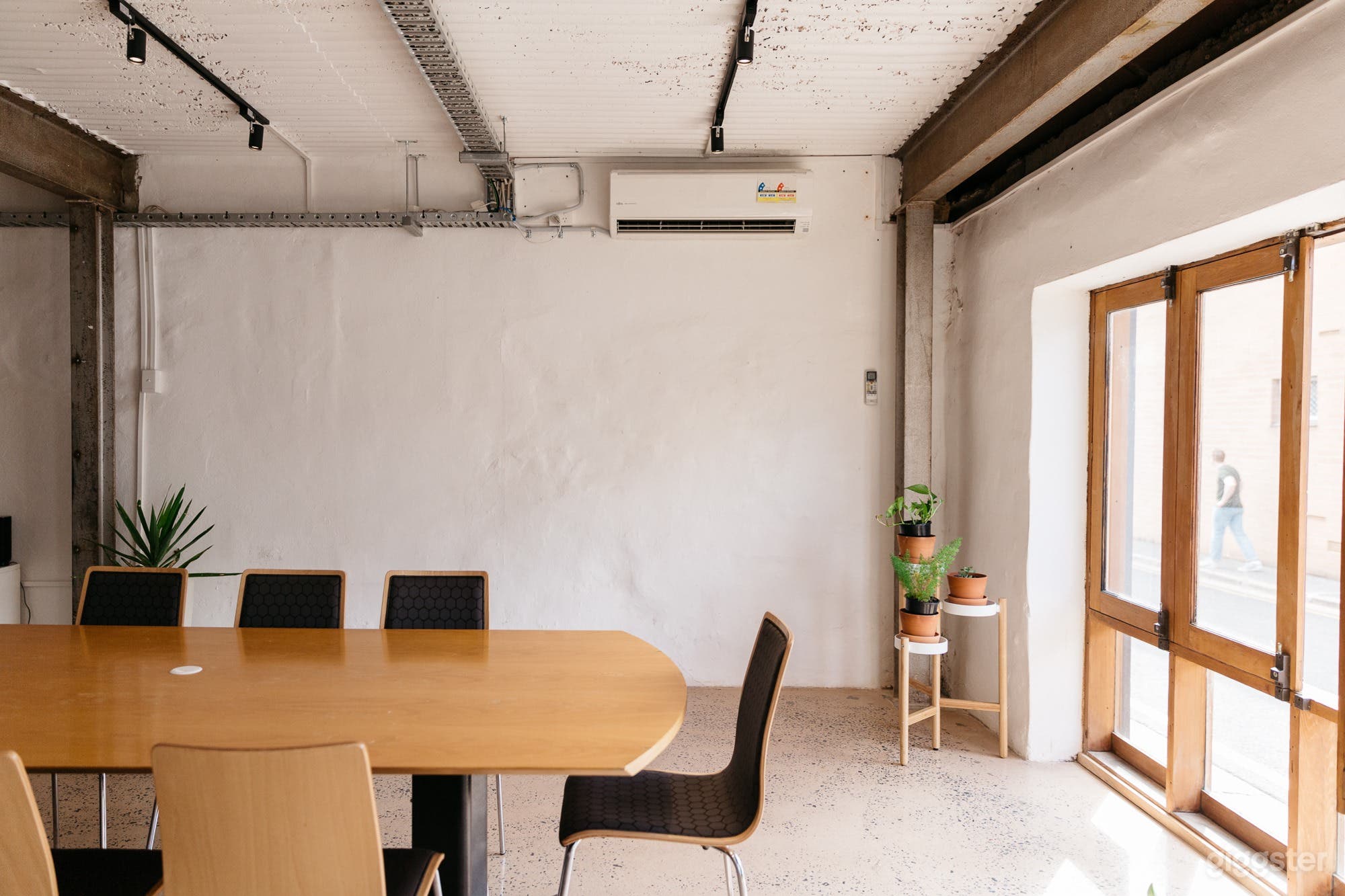 Charming Cafe with Industrial Studio Space Photo 4