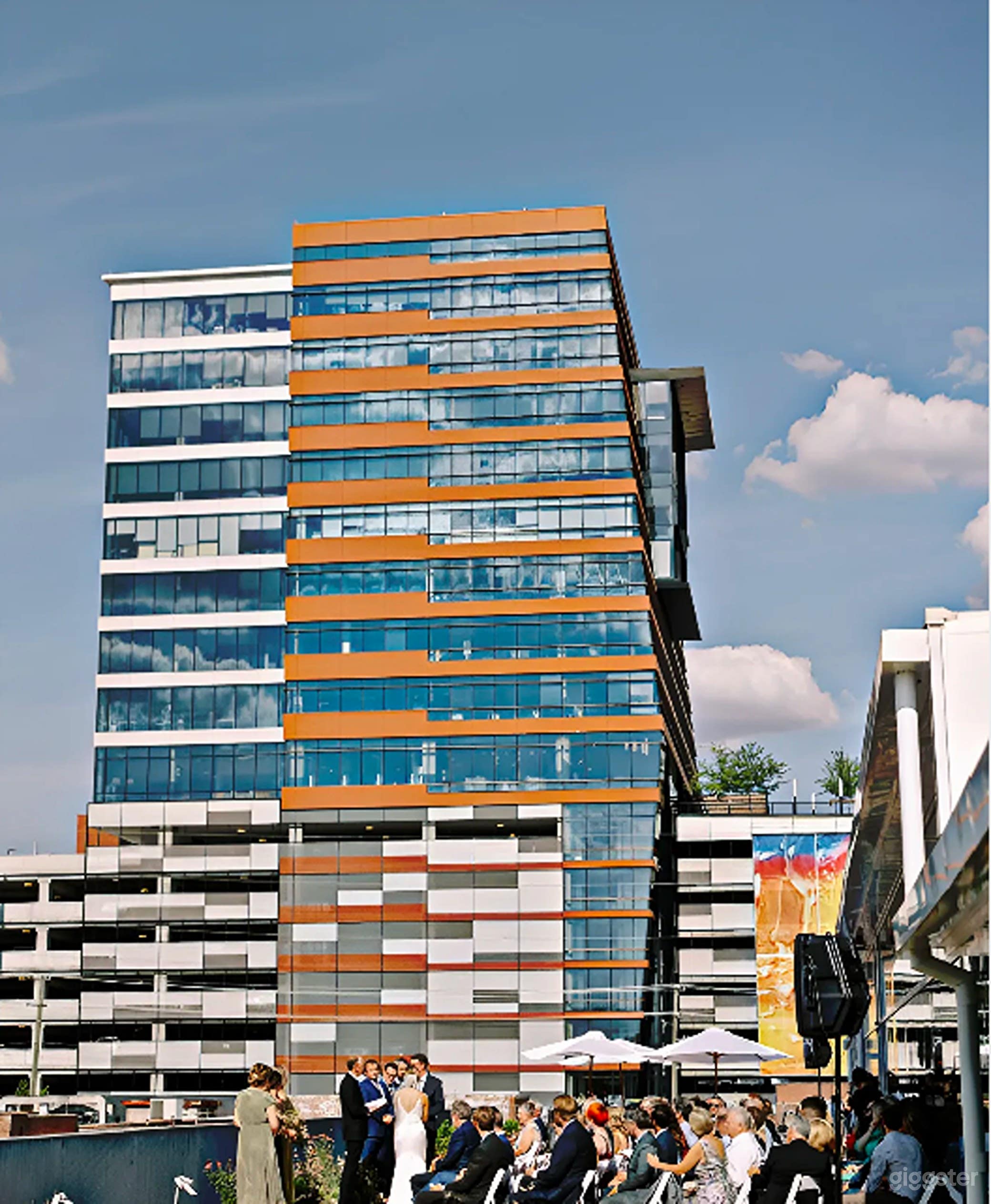 Elegant Terrace Event Space Photo 4