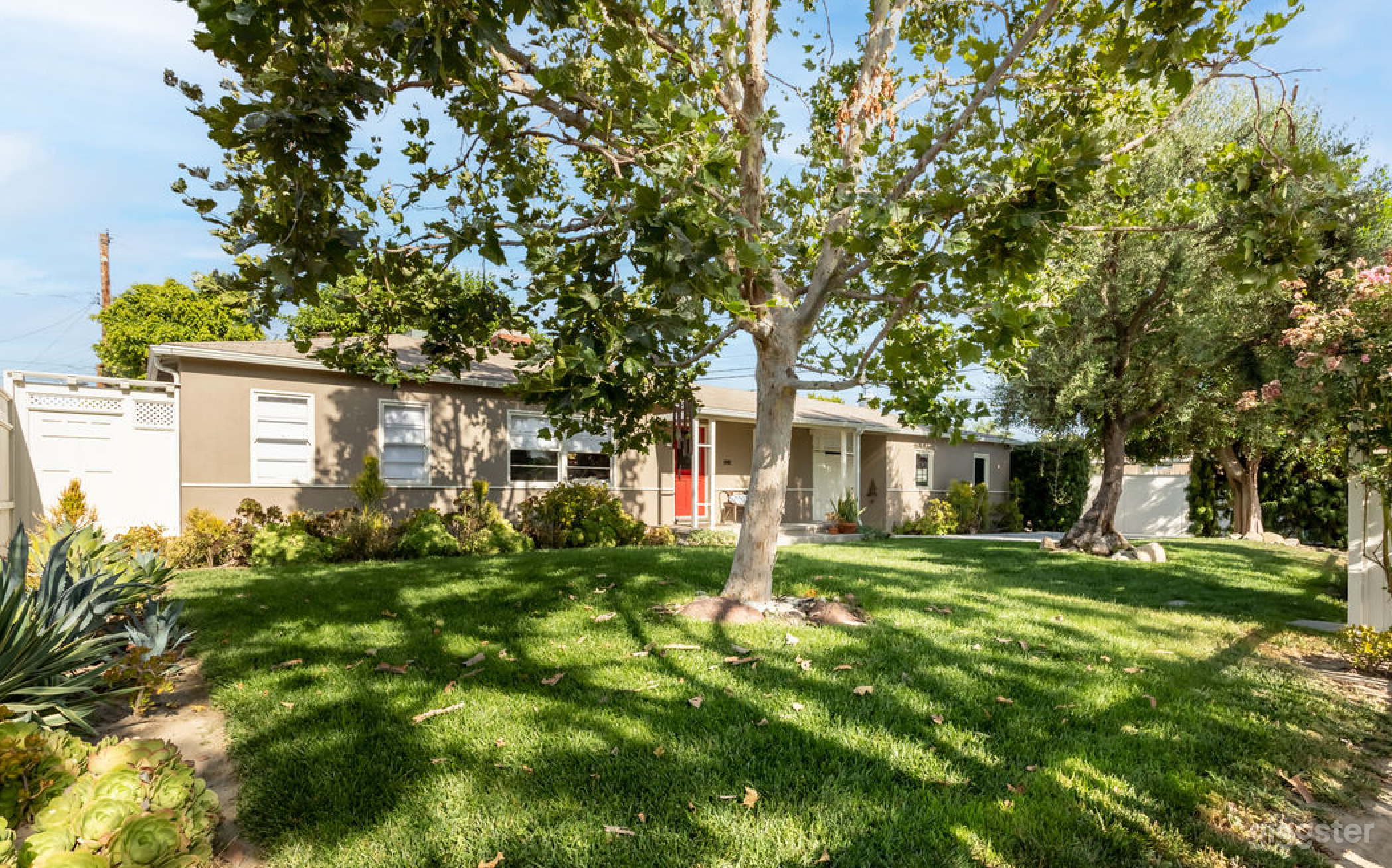 Classic Bungalow Charm Meets Contemporary Luxury Photo 1