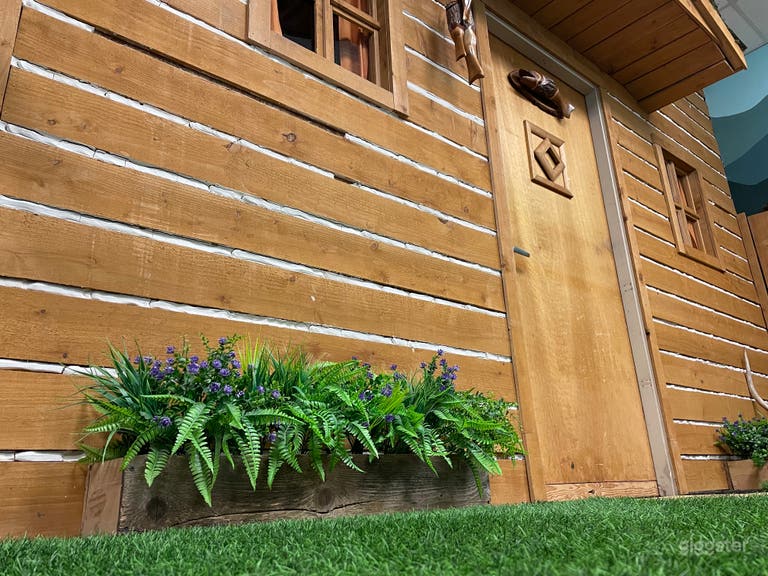  Escape Room Business with 4 fully immersive sets 