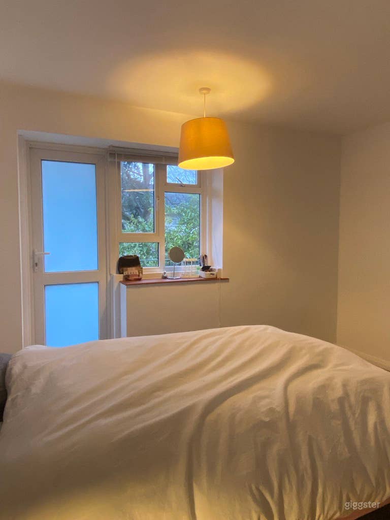  Production-Friendly 2-Bedroom Flat with Balcony 