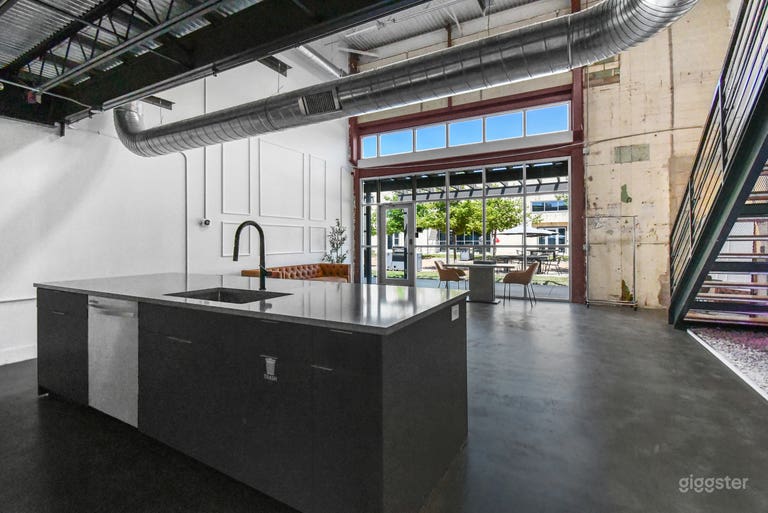  Professional Photo & Video Production Studio San Antonio TX 