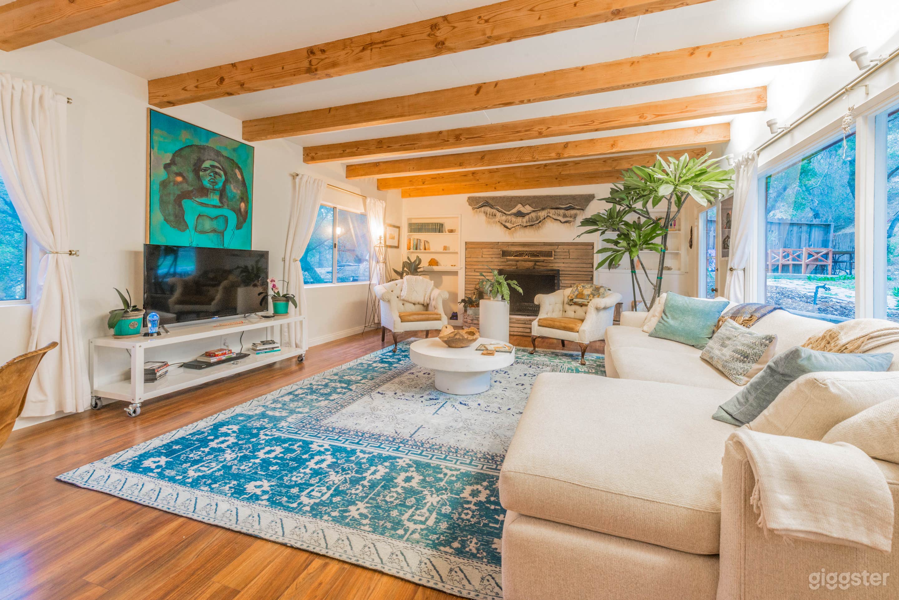 Topanga Home Under the Oaks Photo 1