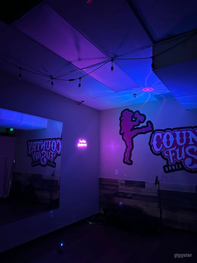  Country Fusion Headquarters 