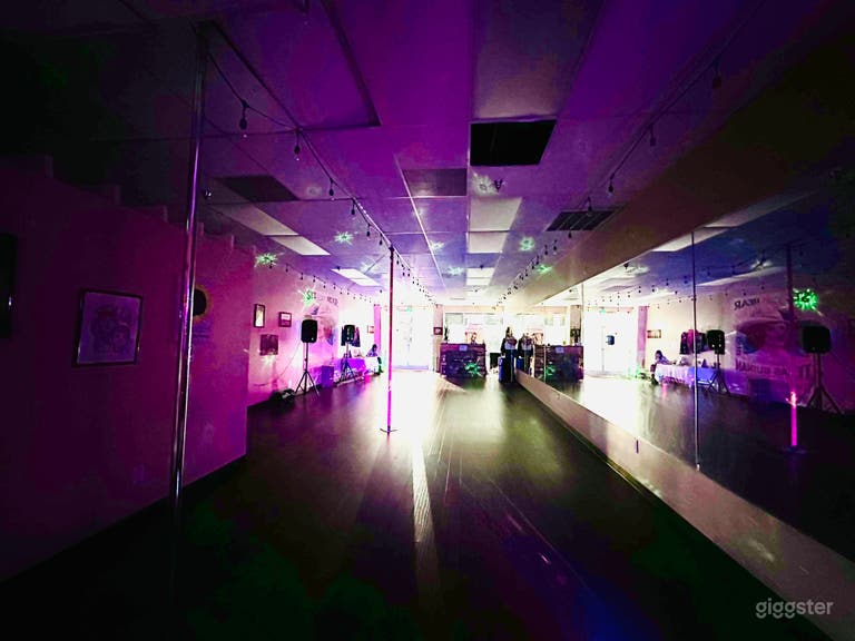  Country Fusion Headquarters 