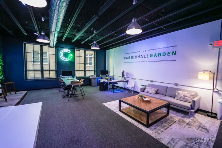  Downtown Studio with Smart Technology 