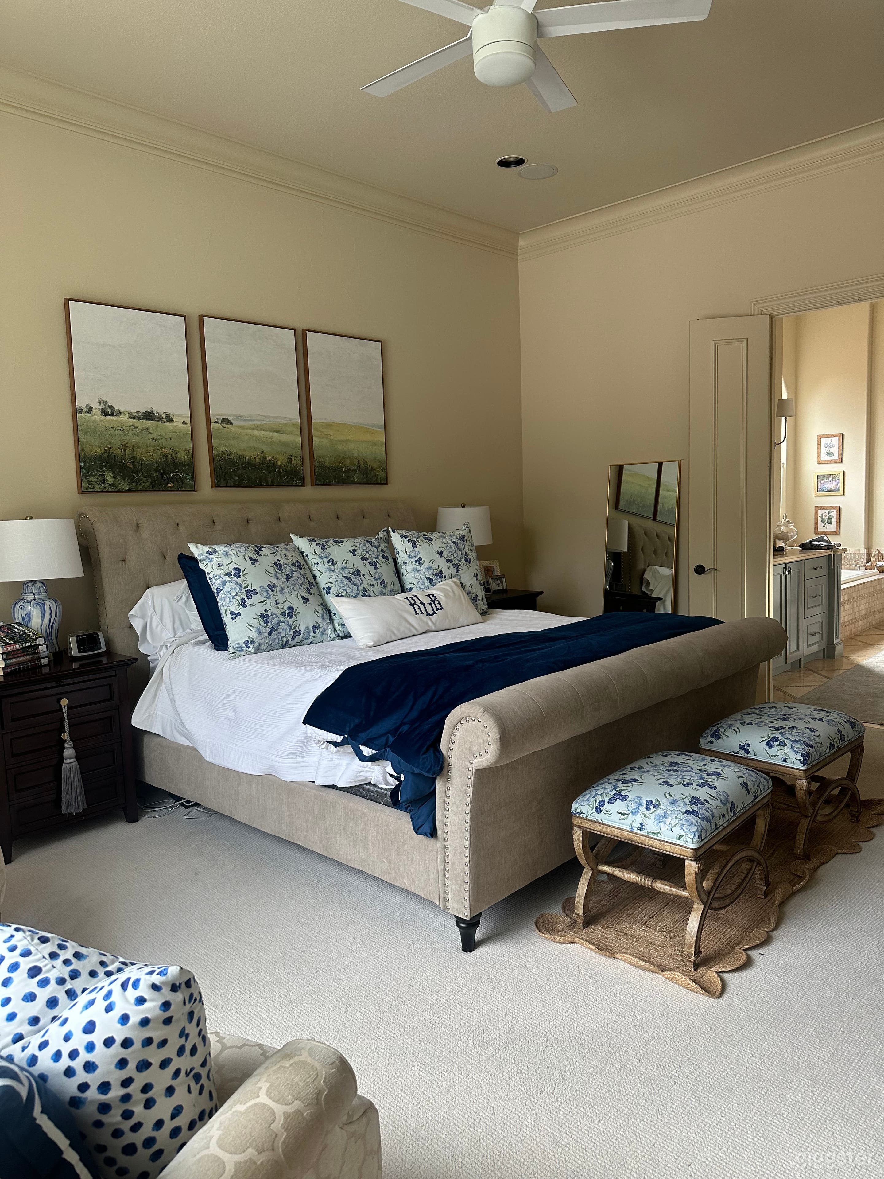 Spacious home with backyard oasis Photo 4