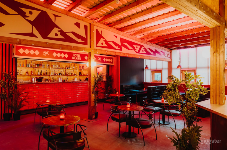  London's Biggest Rooftop Venue 