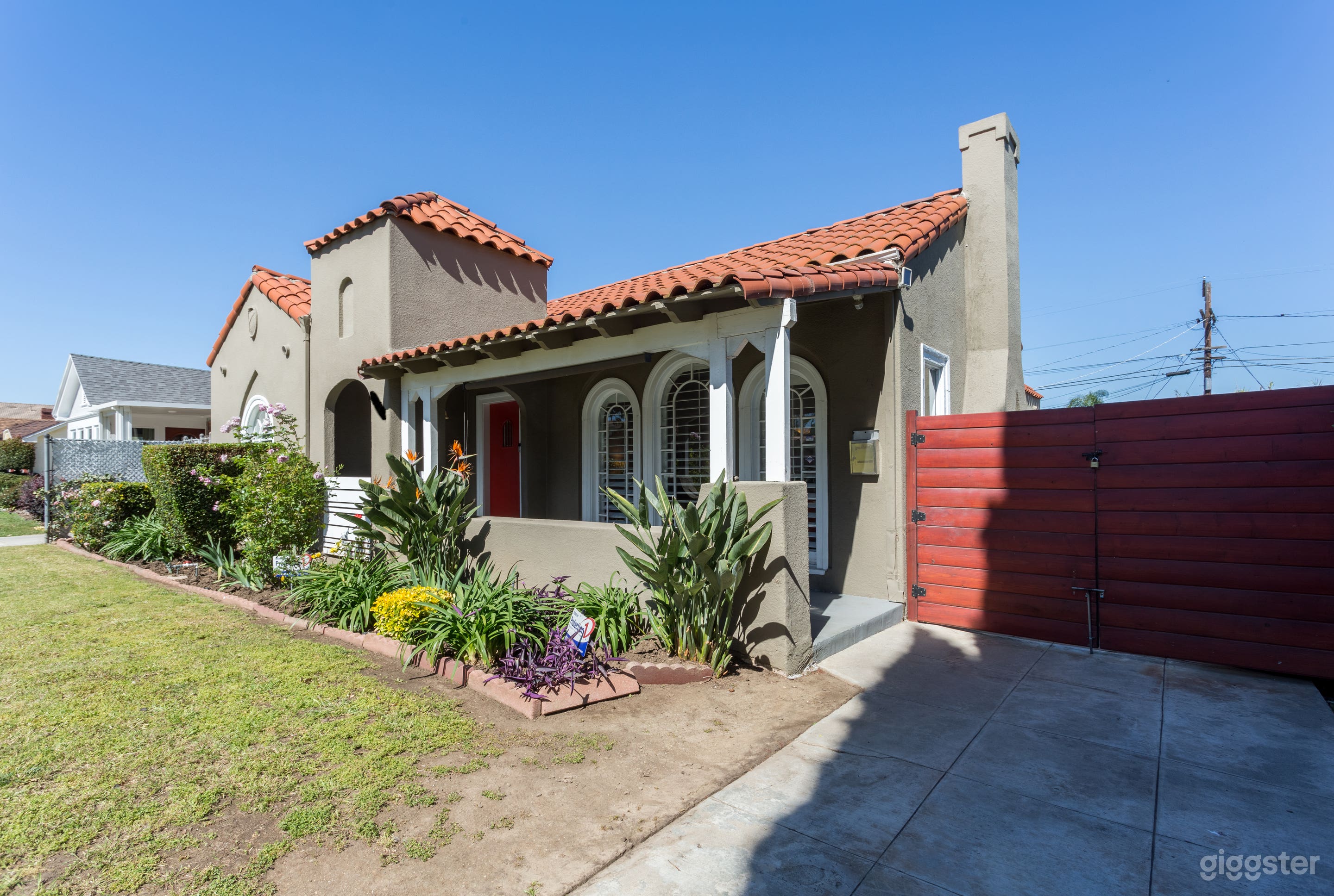 1925 Spanish Charmer Photo 2