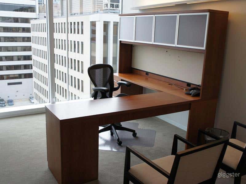 4th Floor Modern Office Space for 2-4 People  Photo 4