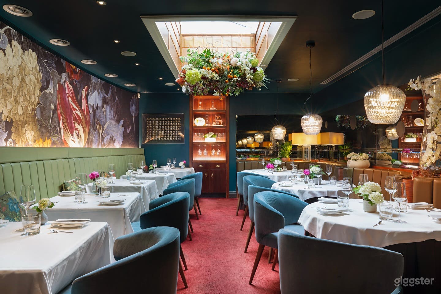 Main Dining Room Photo 4