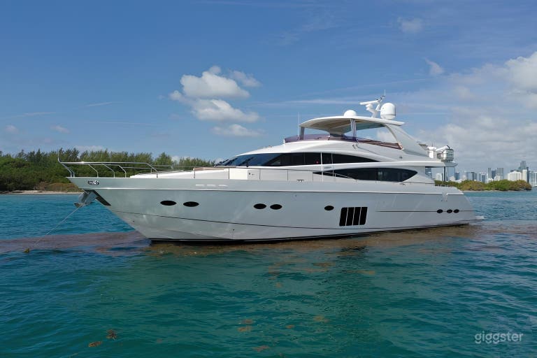  Yate Princesa 85" 