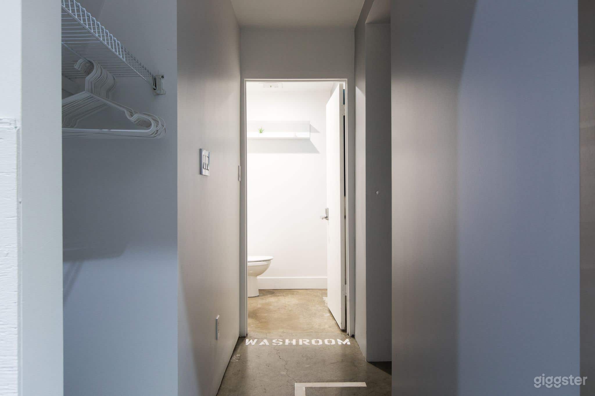 Industrial Photo Studio  Photo 2