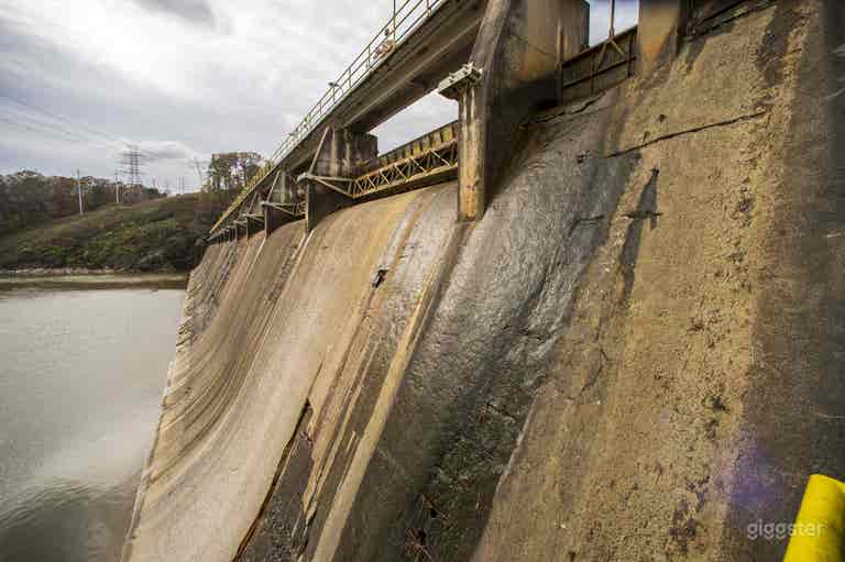  Hydroelectric Dam on the Tallulah River 