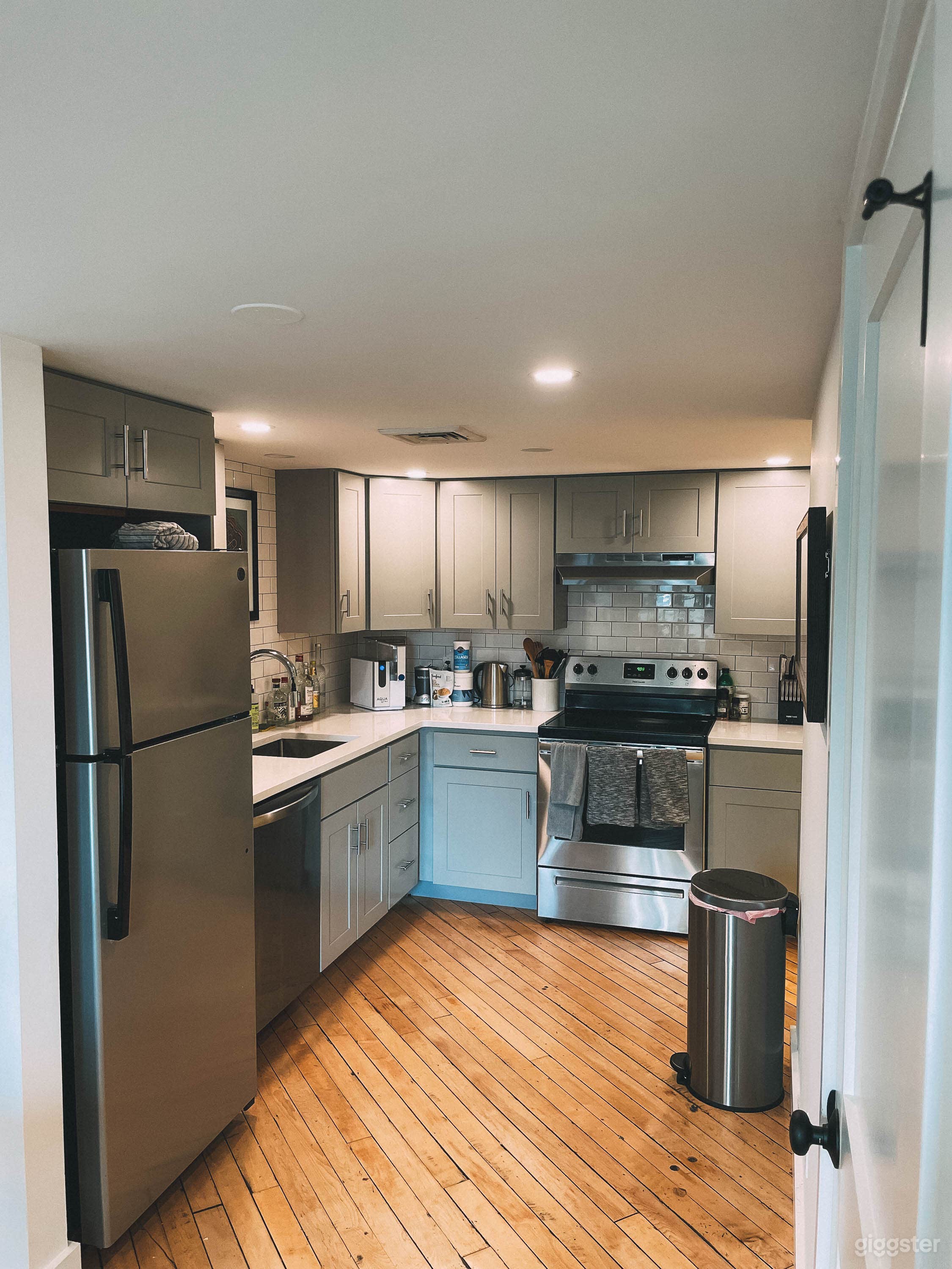 Charming Lambertville Location  Photo 3