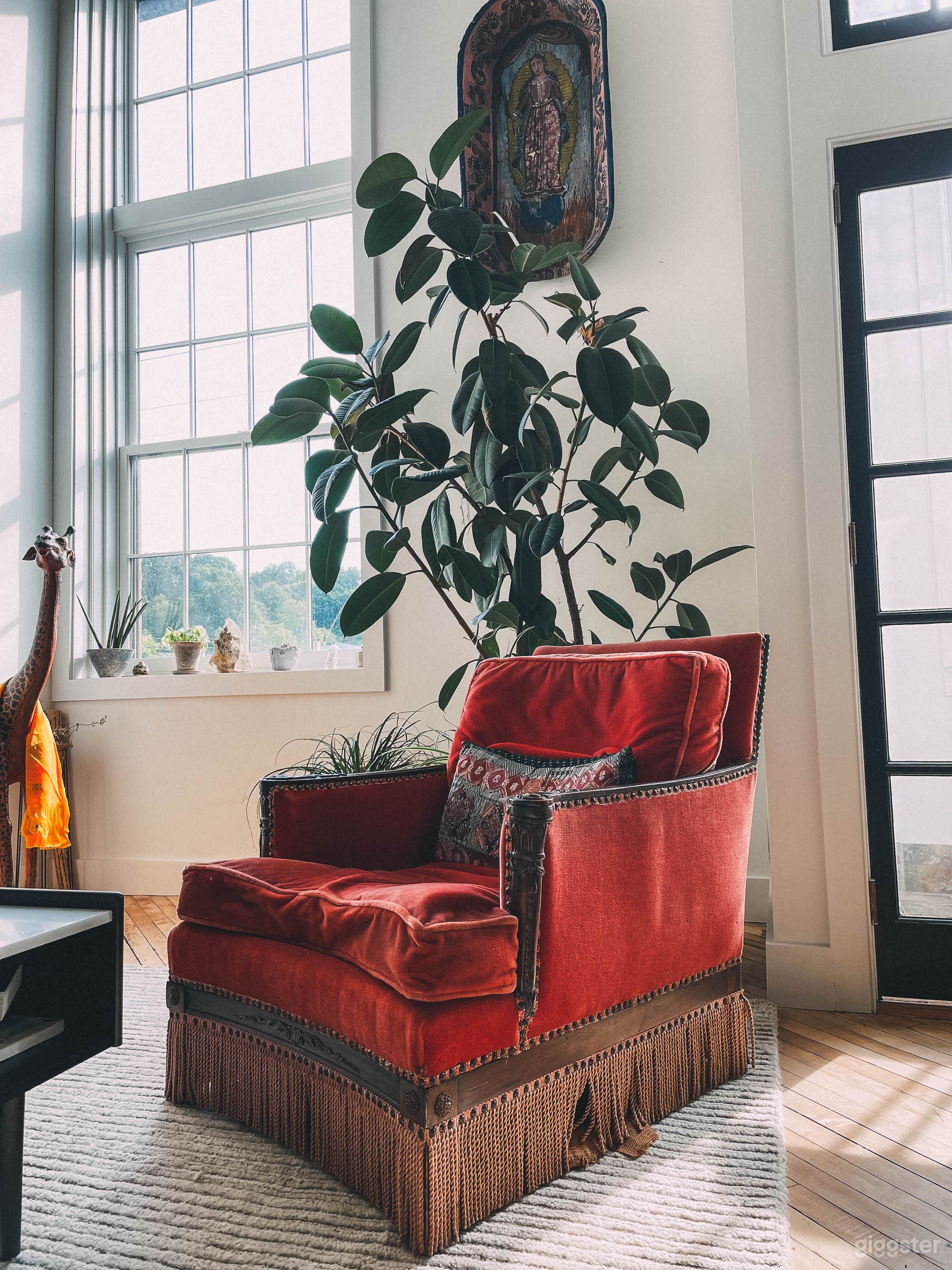 Charming Lambertville Location  Photo 2