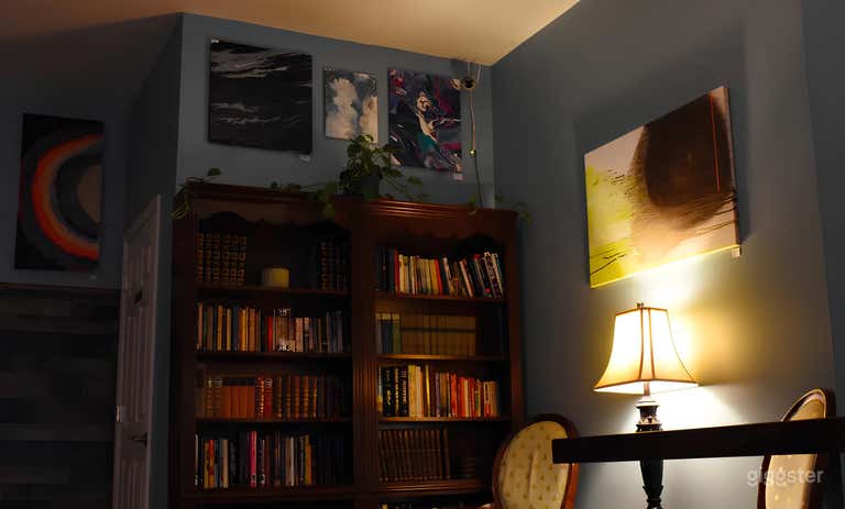  Cozy Cafe and Gallery Filled With Stunning Original Artworks 