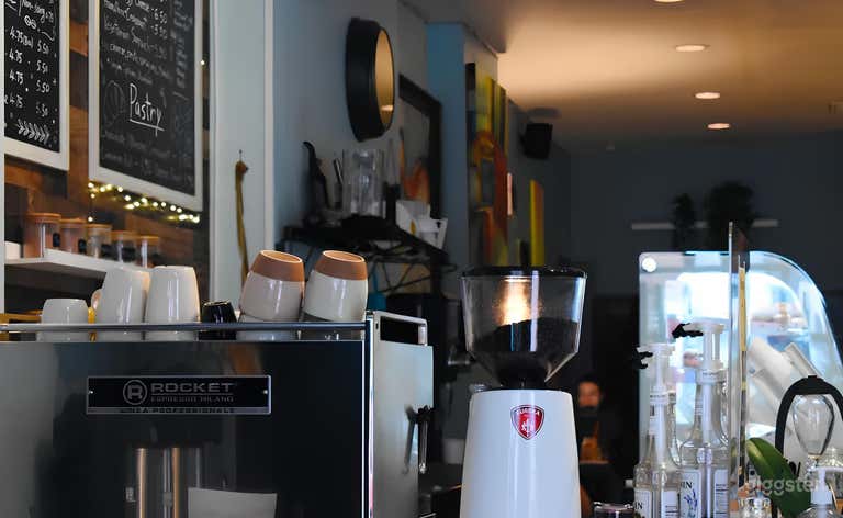  Cozy Cafe and Gallery Filled With Stunning Original Artworks 