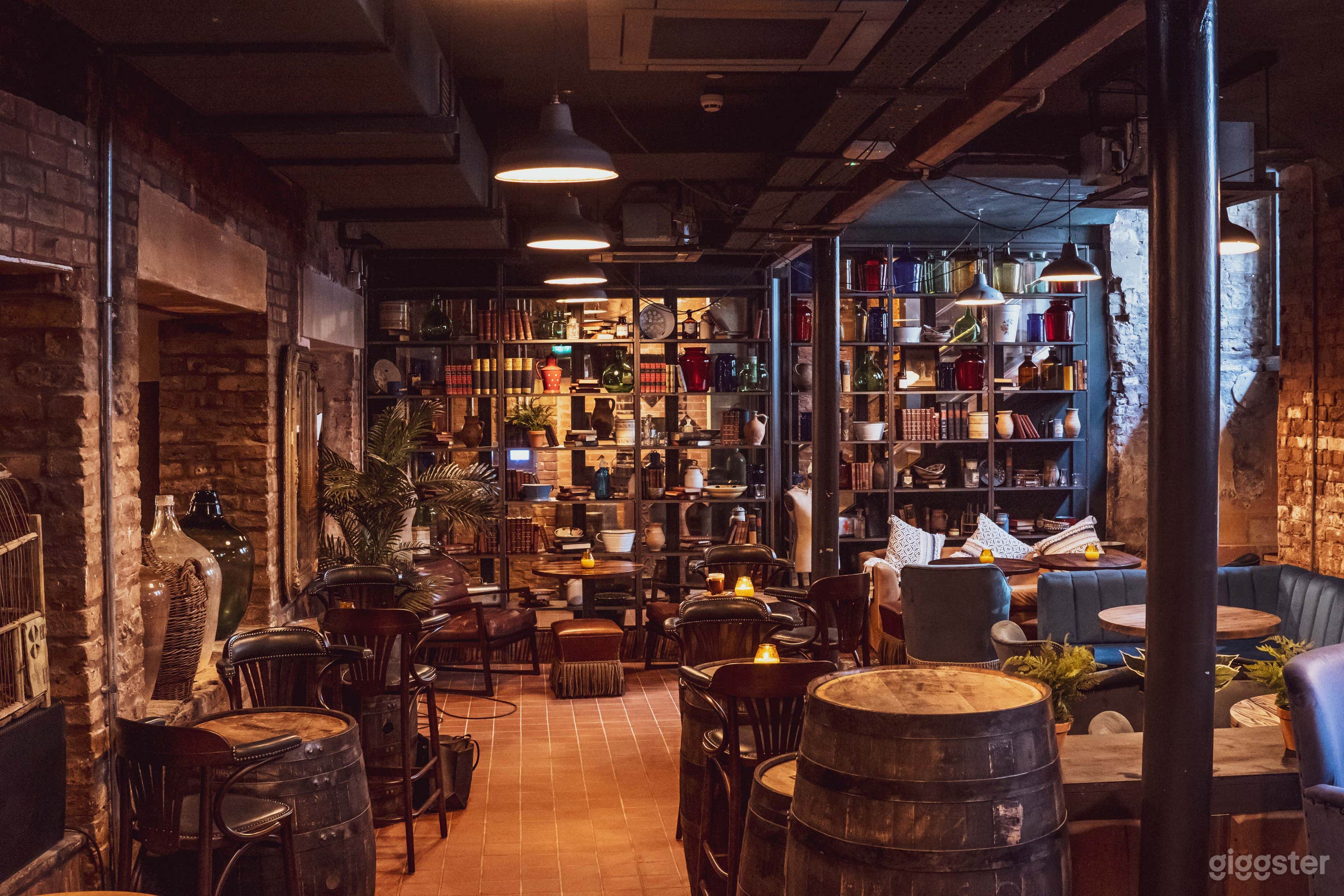 Middle eastern modern stunning restaurant Photo 1