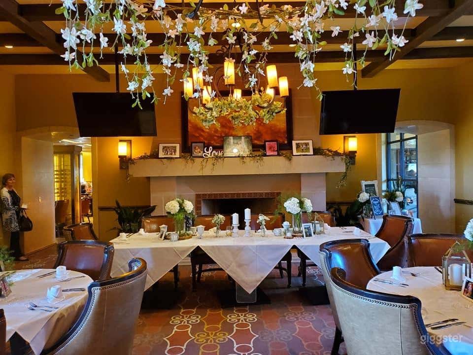 Lounge Room Resort in Denton Photo 1