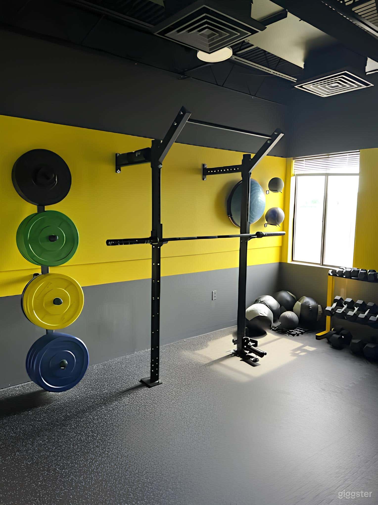 Elite Studio 3 Photo 2