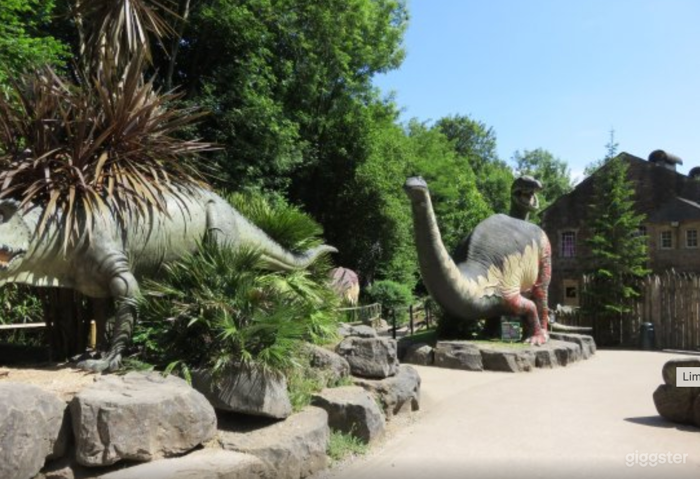 The Animatronic Dinosaurs Venue Photo 2