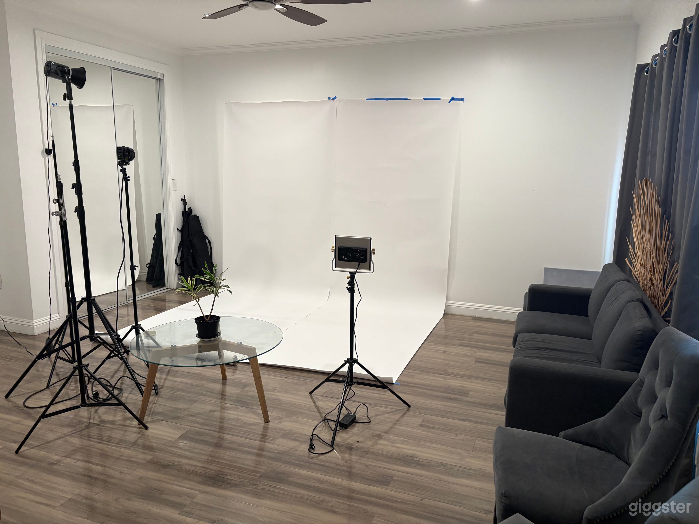 Hollywood Photo Studio Photo 3