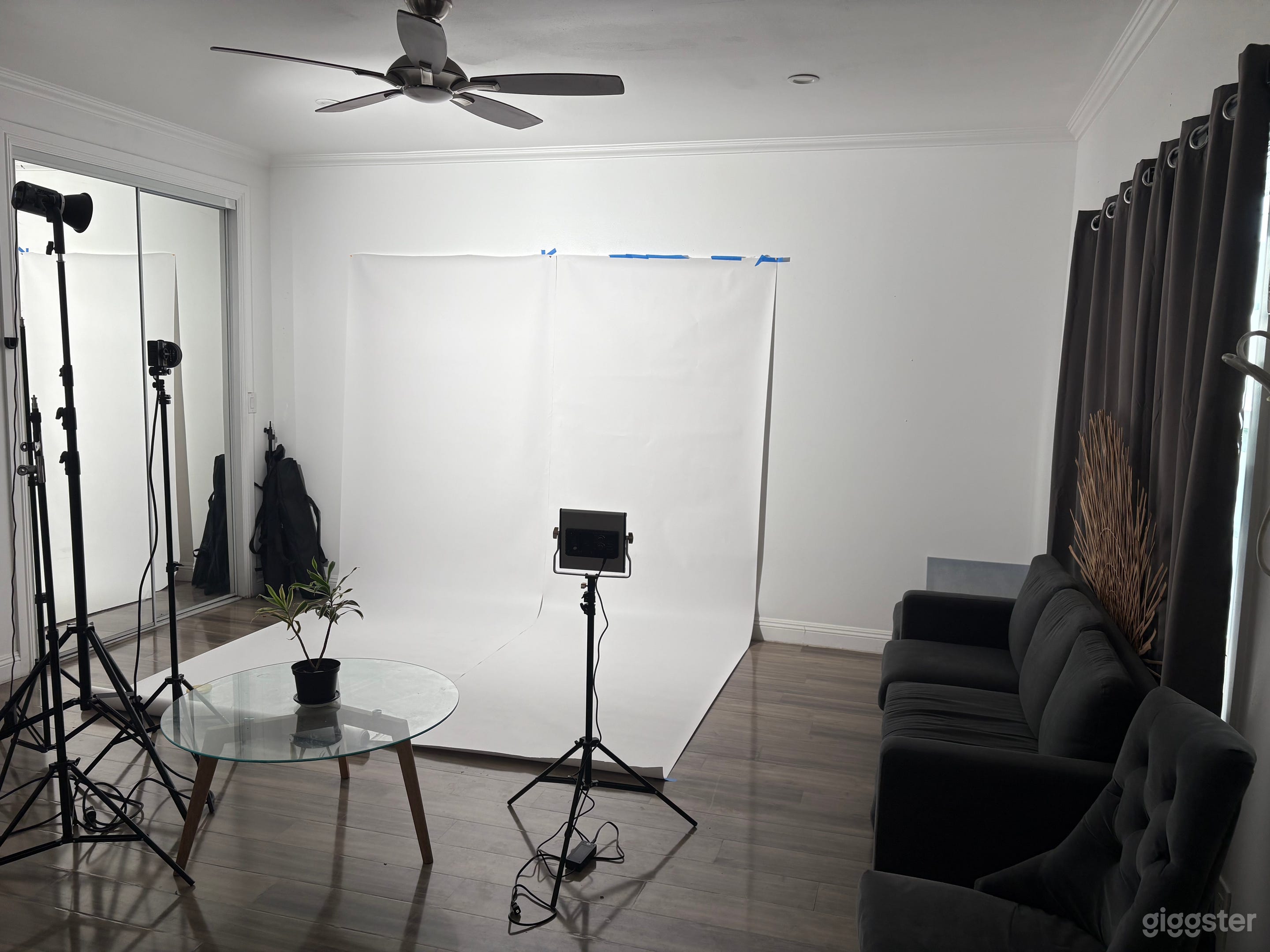 Hollywood Photo Studio Photo 1