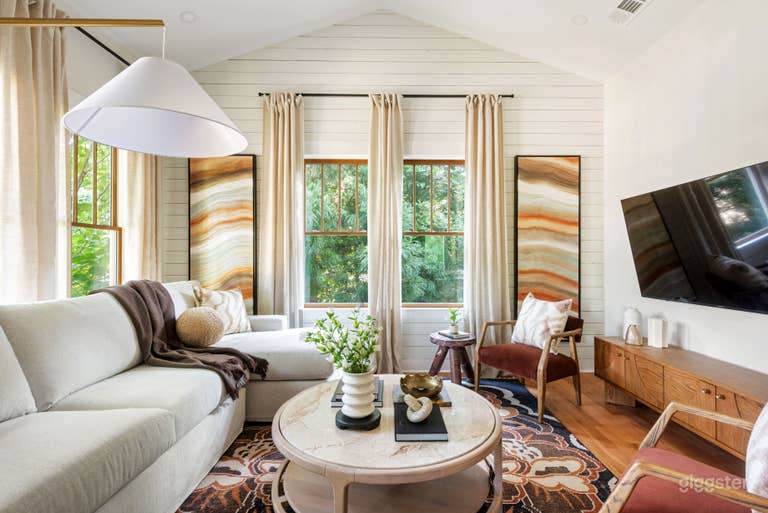  Elevated Escape: New Designer Hideaway 