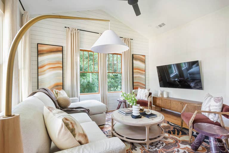  Elevated Escape: New Designer Hideaway 