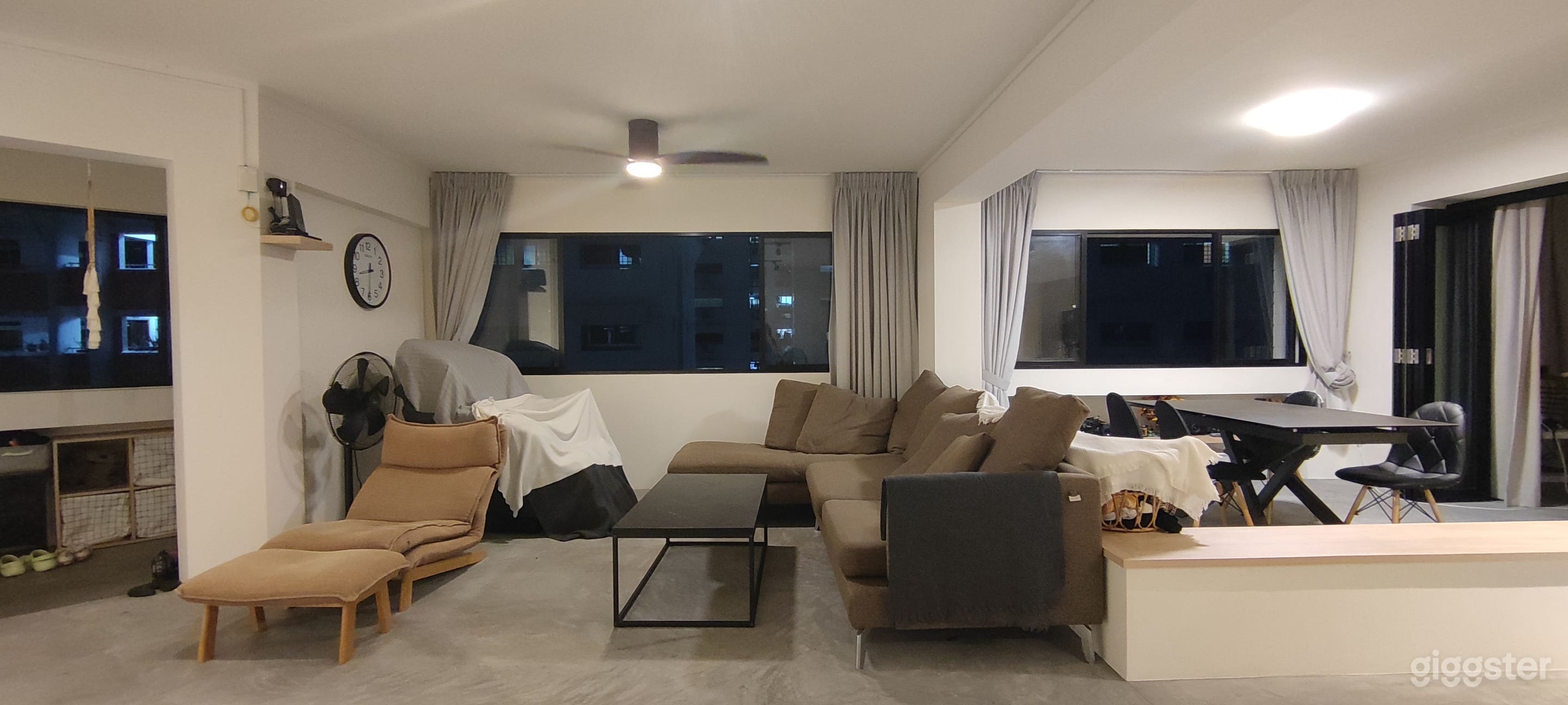Spacious HDB Apartment unit Photo 1