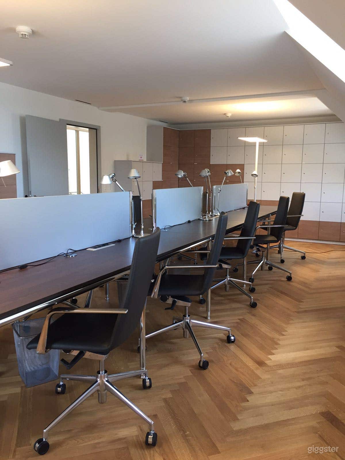 Equipped Sihl Day Office Photo 4