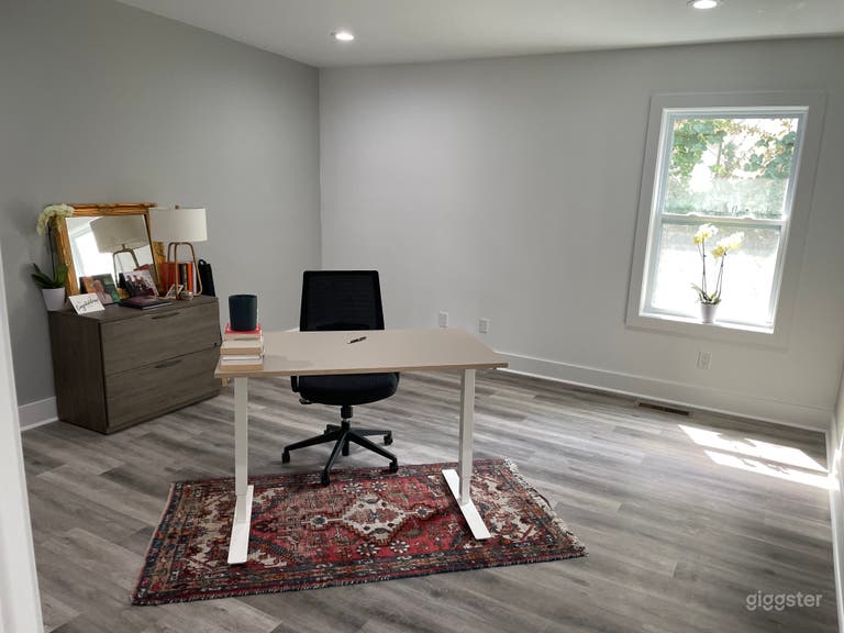  Separate office/dressing/makeup room 