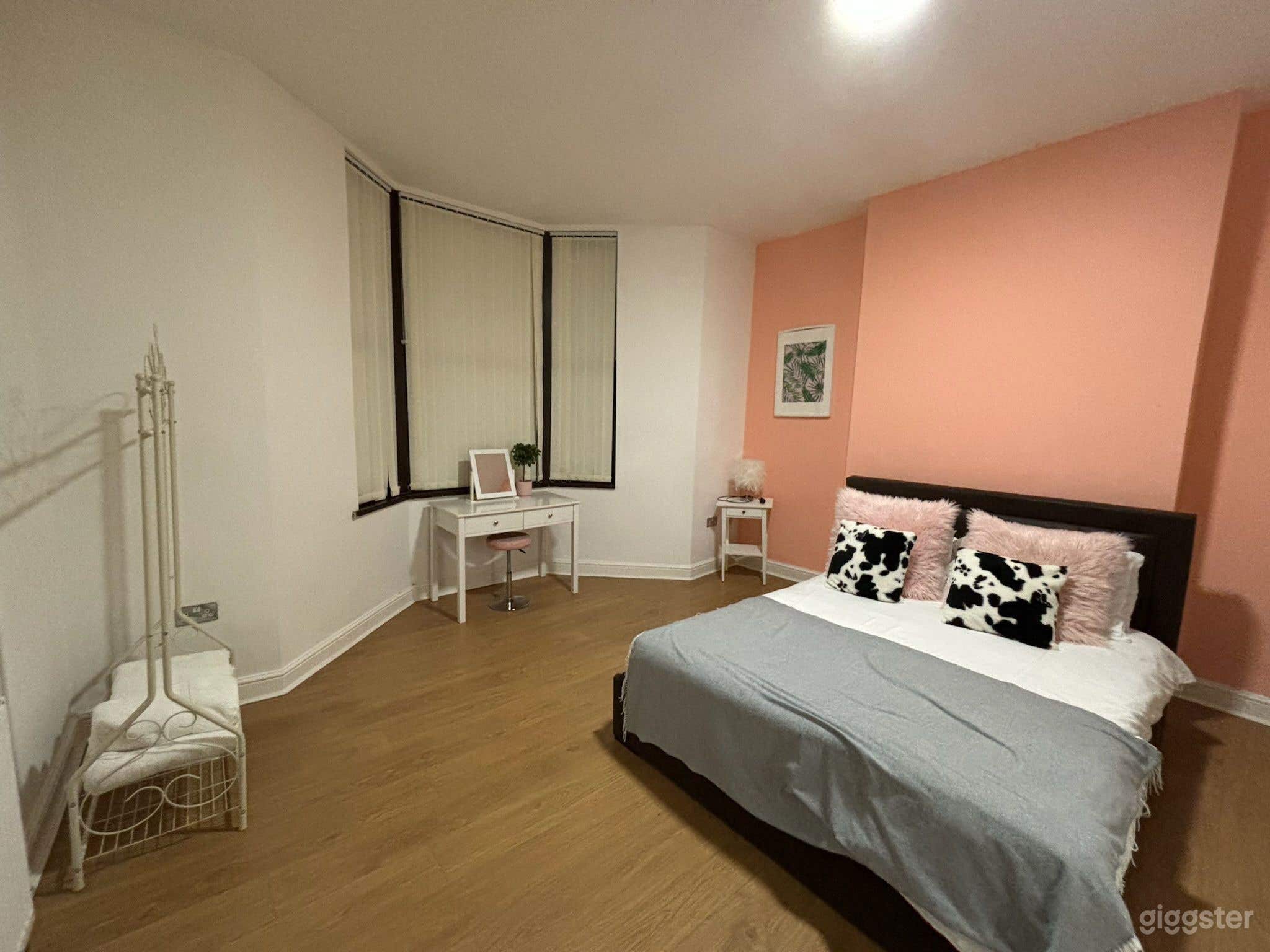 Stylish 3-bedroom flat in Cardiff Photo 3