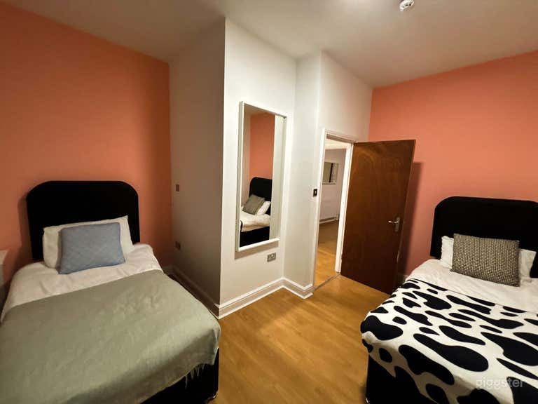  Stylish 3-bedroom flat in Cardiff 