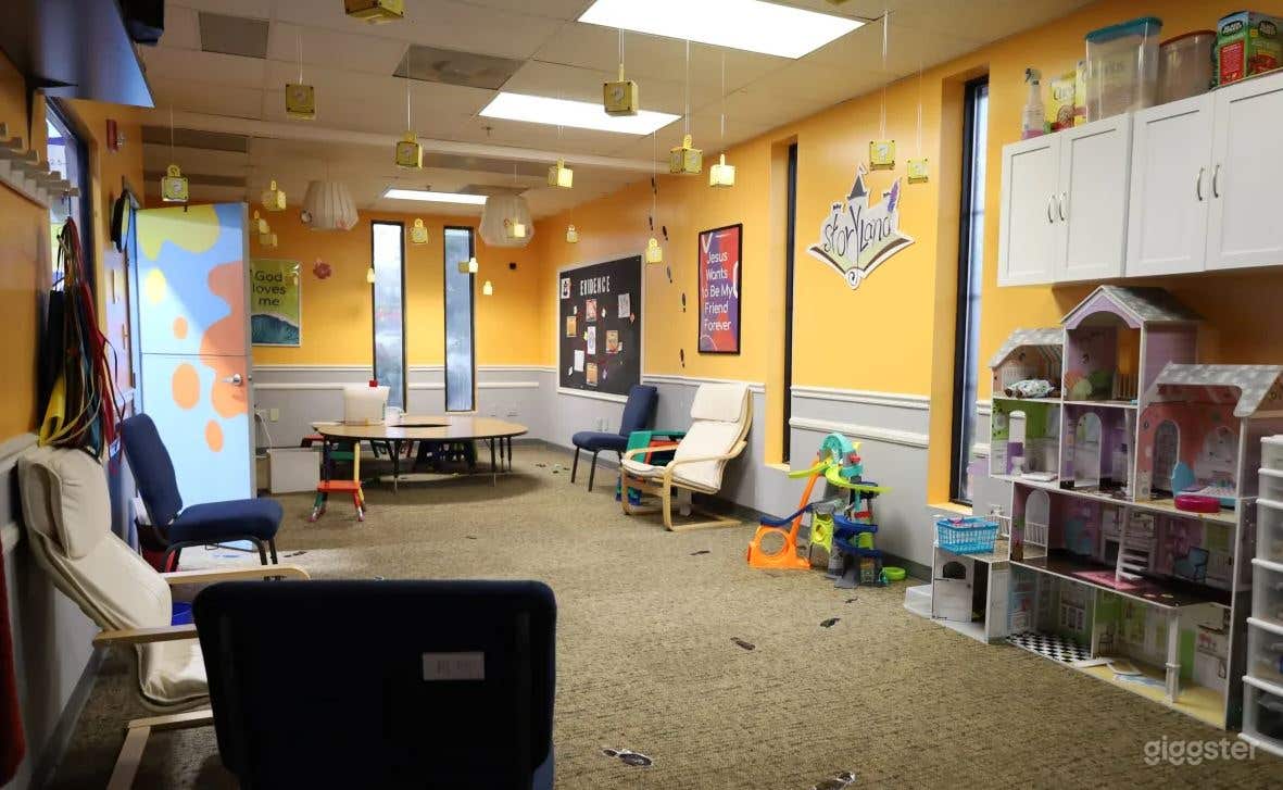 Yellow Classroom Photo 1