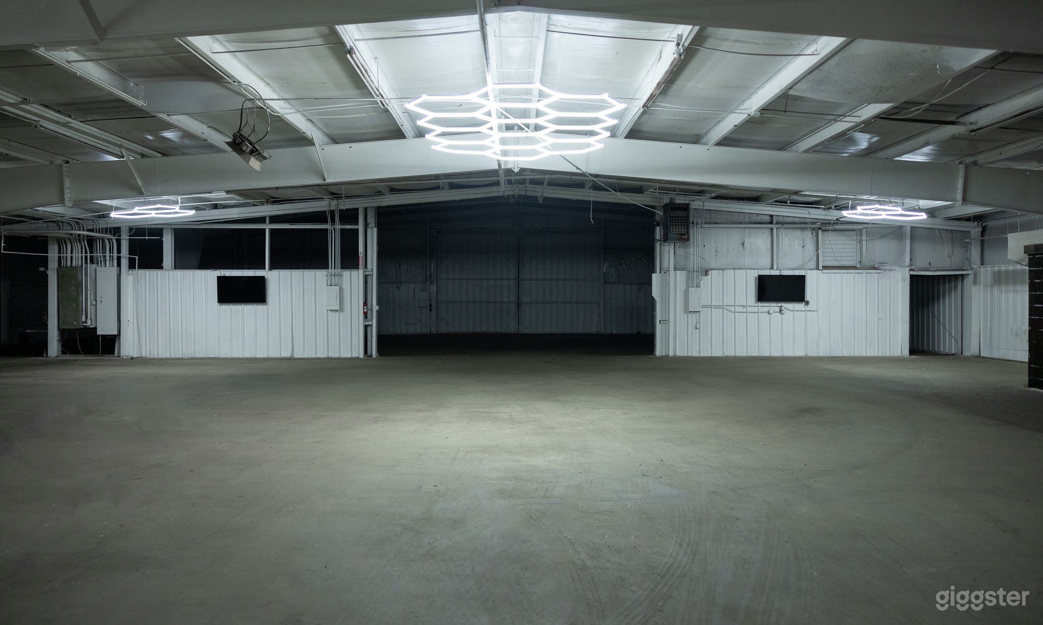 Front Area w/ TV's &amp; 20ft high hangar doors 