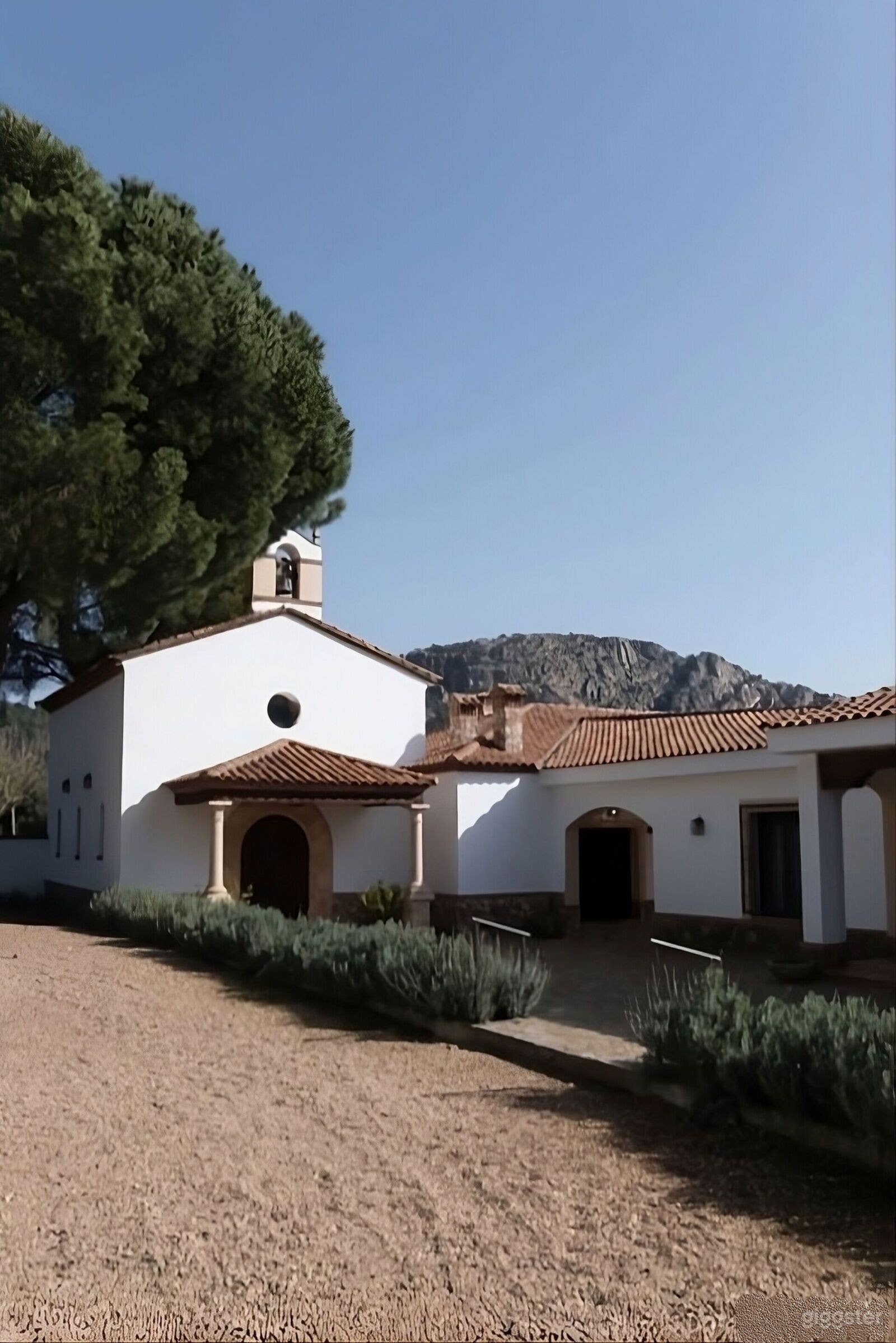 Finca privada de estilo español con vistas al lago, la fauna Foto 1