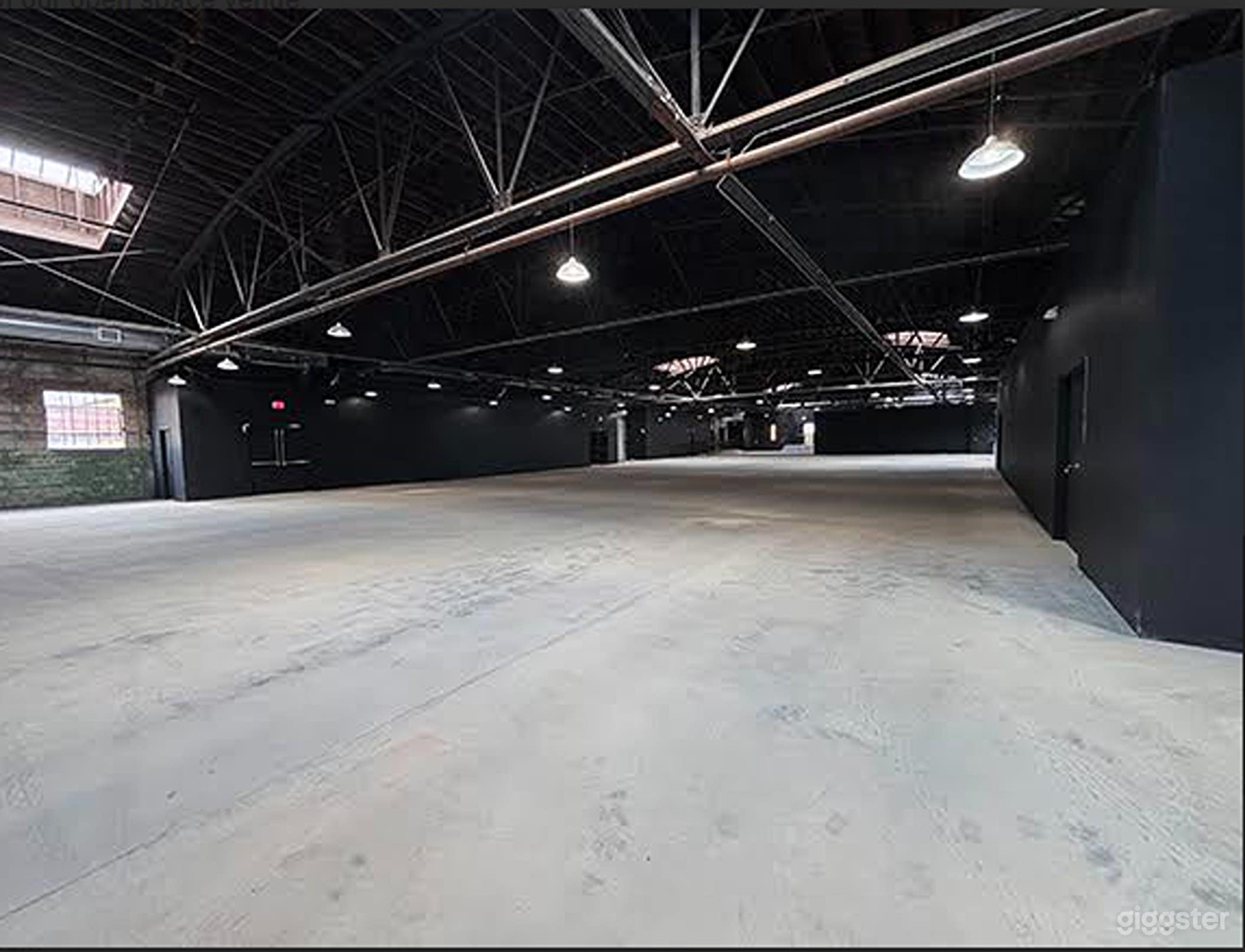 Historic Industrial Chic- Open Plan Event Space Photo 2