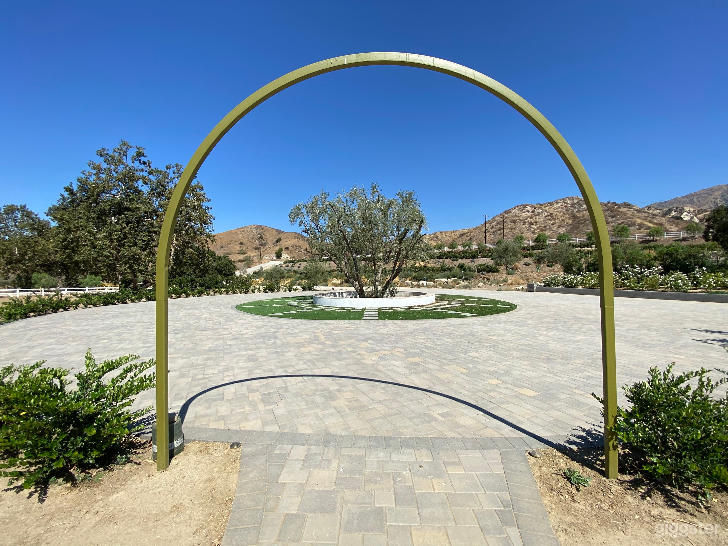 Outdoor Venue on Ranch Los Angeles Sylmar Photo 2