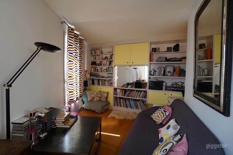  Fröhliche 5-Zimmer-„Haus-Wohnung“ mit Blick auf ganz Paris! 