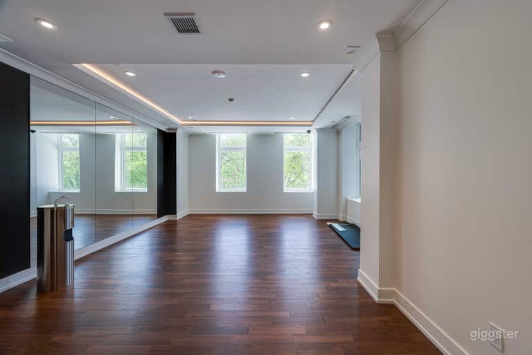  Open Yoga Studio 