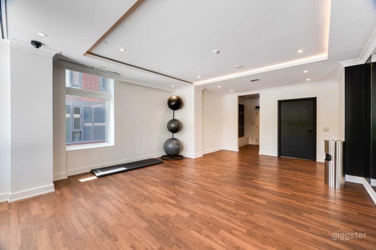  Open Yoga Studio 