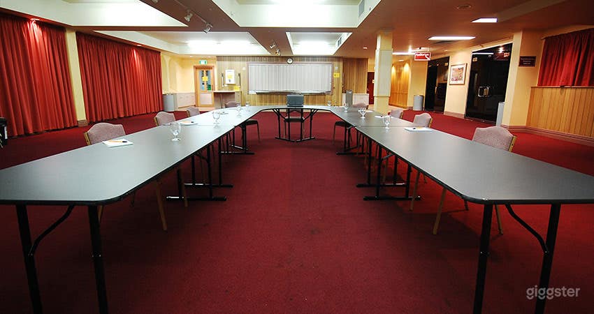 Popular Conference Centre (BUYOUT) Photo 3