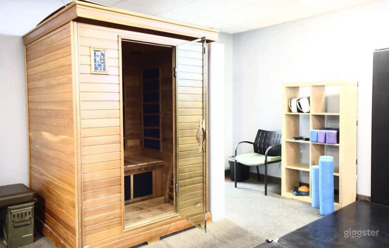  Fitness Training Mat Area with World Class Amenities Minutes from the Strip 