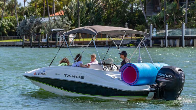  20-ft Fun Boat - The Tahoe 1950 