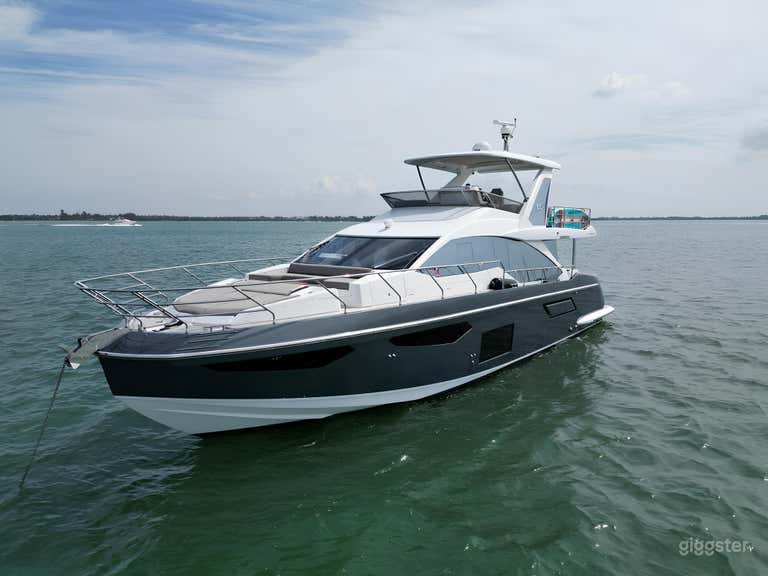  Yacht Azimut Flybridge 60" 