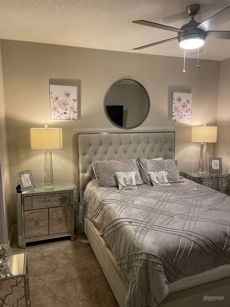  Contemporary 2nd bedroom 