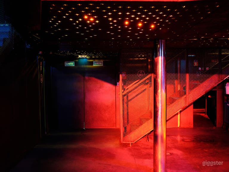  Industrial Concert & Club Space in Central Paris 